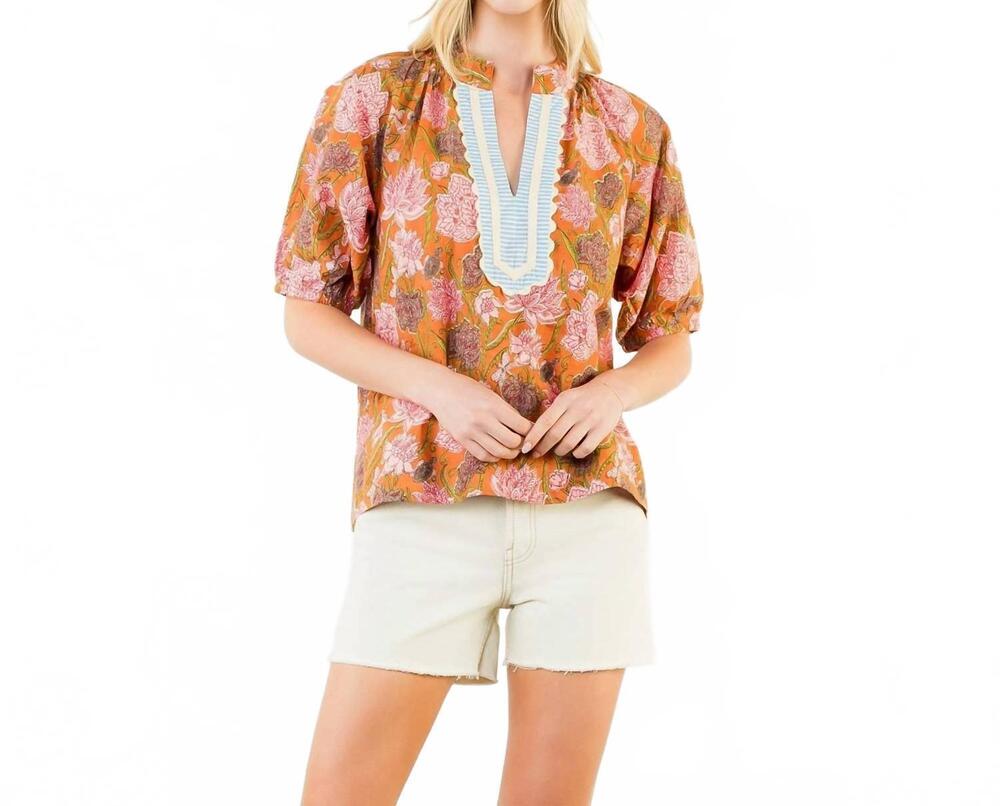 NEW THML summer floral blouse in multi
